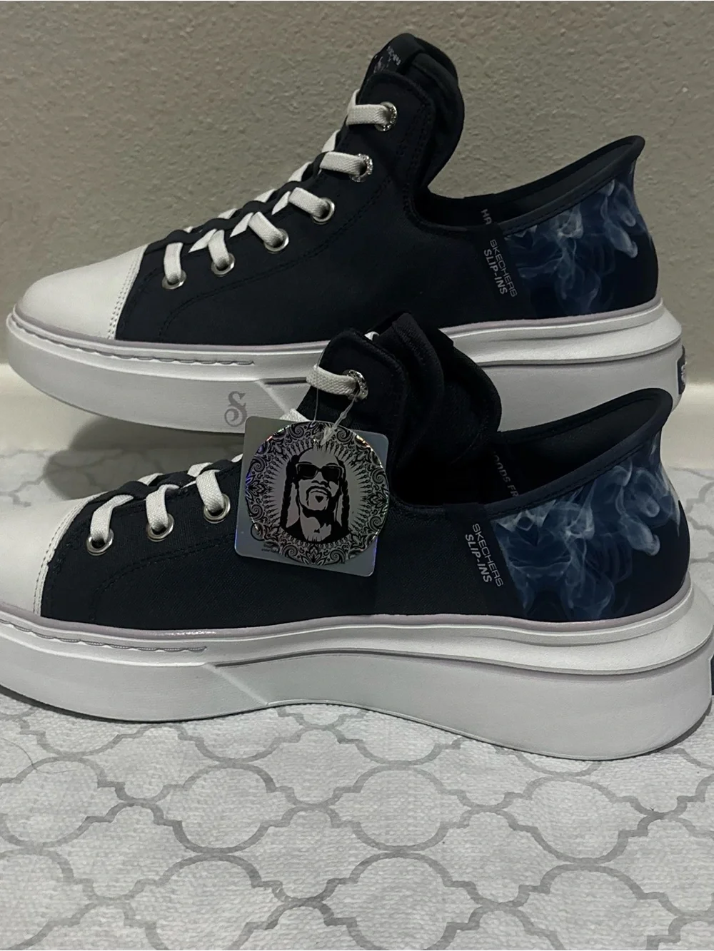 Snoop One-boss Life Canvas Hands Women’s Free Slip-ins Sneaker Size 11